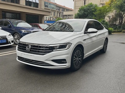 Volkswagen Sagitar 2021