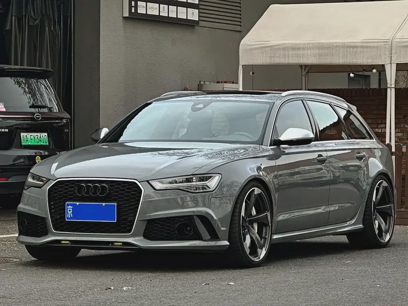 Audi RS 6