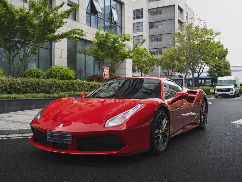 Ferrari 488