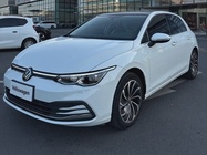 Volkswagen Golf 2024