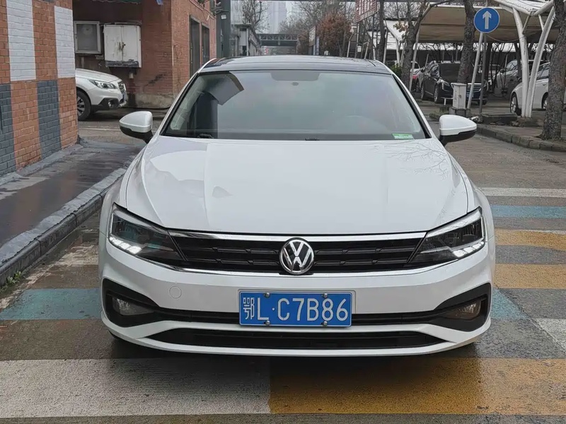 Volkswagen Lamando
