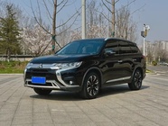 Mitsubishi Outlander 2020