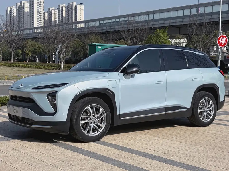NIO ES6