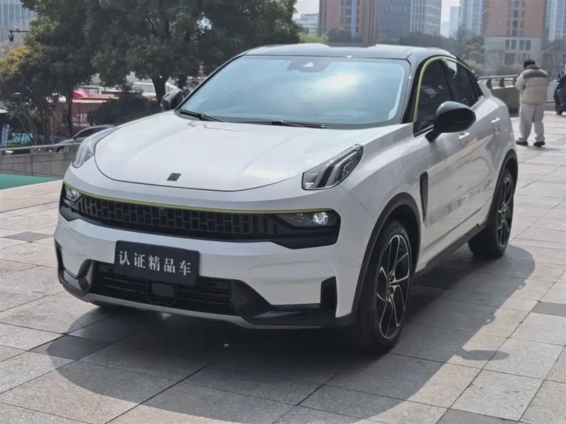 Lynk & Co 05