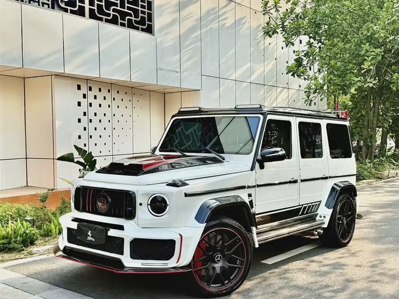 Mercedes-Benz G-Class