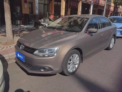 Volkswagen Sagitar 2014