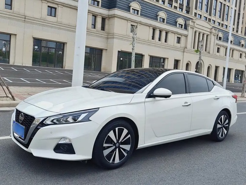 Nissan Teana 2021