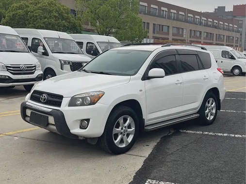 Toyota RAV4 2013