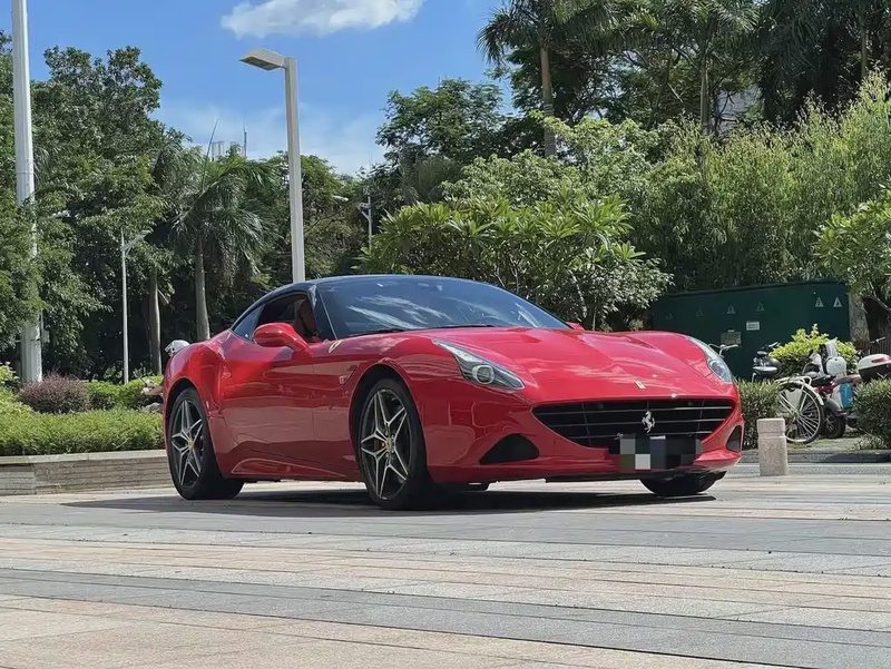 Ferrari California