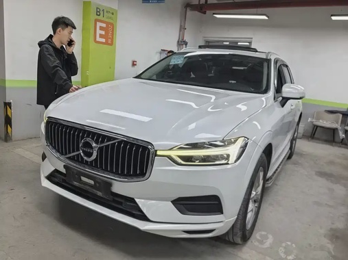 Volvo XC60 2019