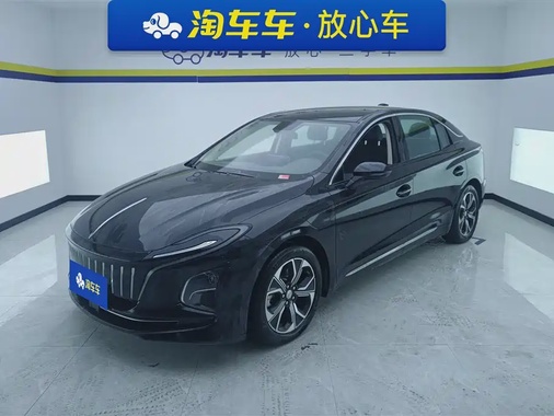 Hongqi E-QM5 2023
