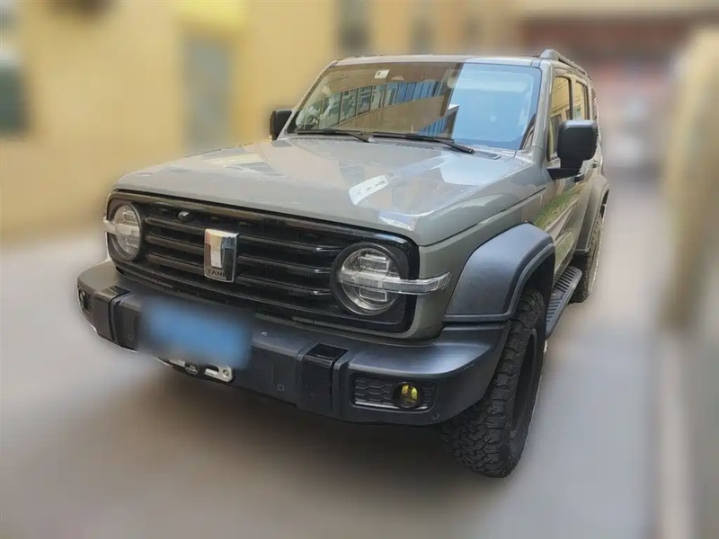 Tank 300