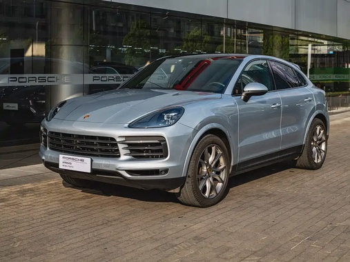 Porsche Cayenne 2022