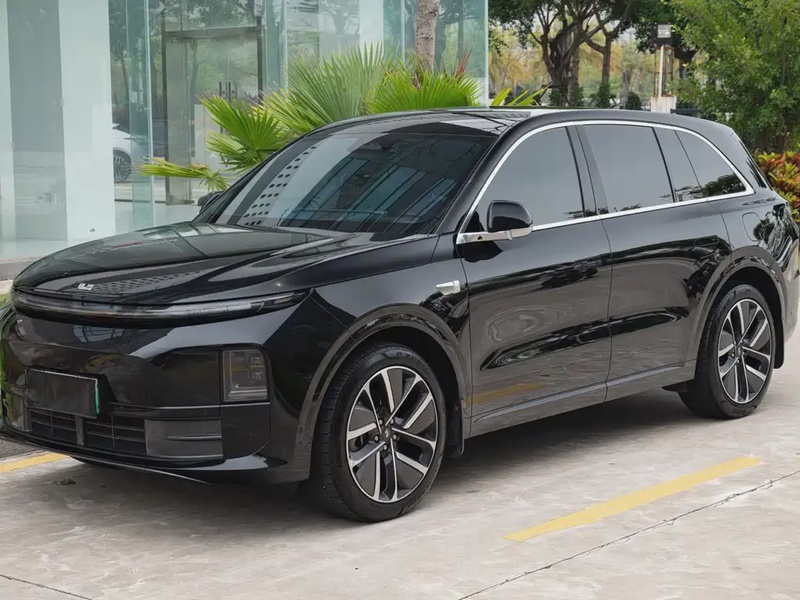 Li Auto L6
