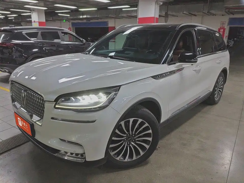 Lincoln Aviator