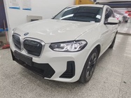 BMW iX3 2024