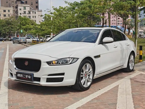Jaguar XE 2019