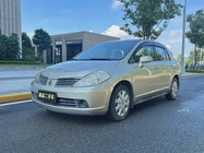 Nissan Tiida 2005
