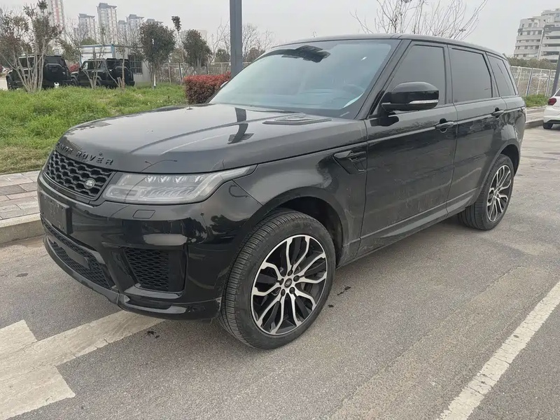 Land Rover Sport