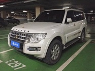 Mitsubishi Pajero 2016