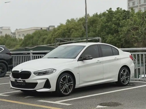 BMW 1 Series 2021