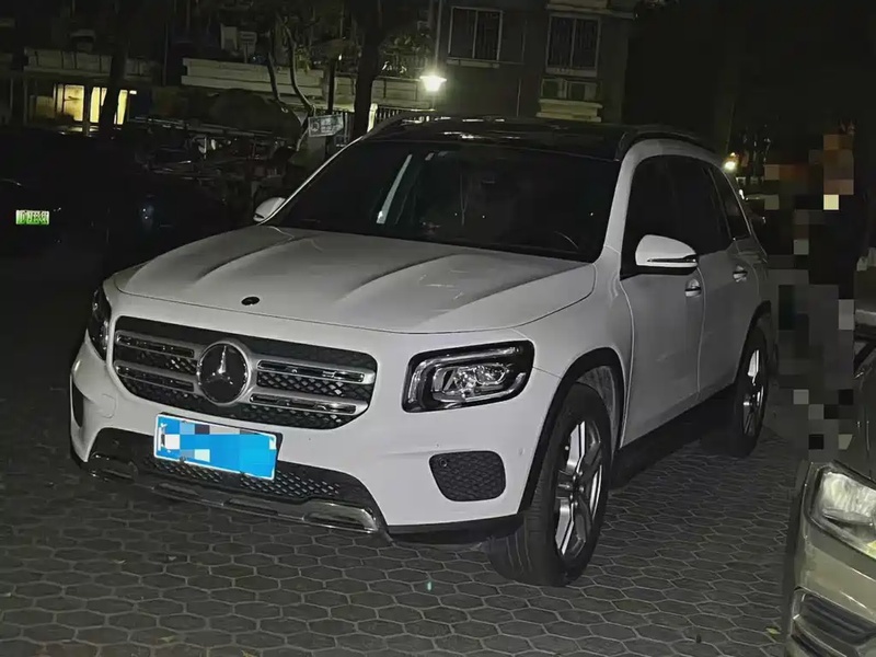 Mercedes-Benz GLB-Class