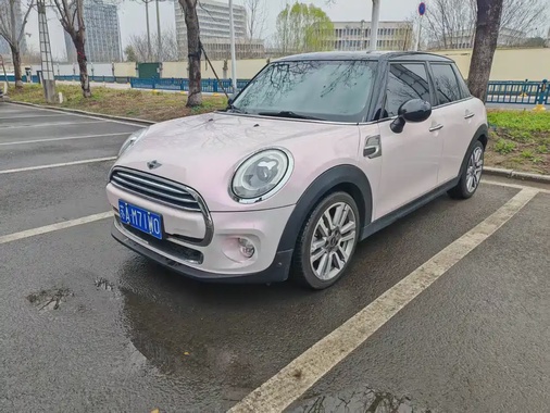 MINI Other 2018