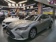 Lexus ES 2018