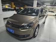 Volkswagen Touran 2016