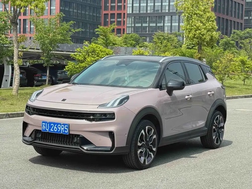 Lynk & Co 06 2022