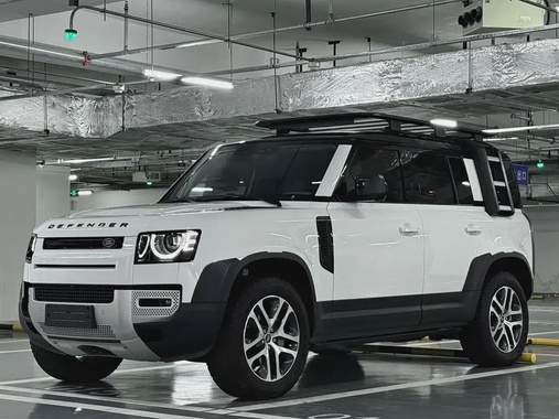 Land Rover Defender 2022