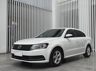 Volkswagen Lavida 2015