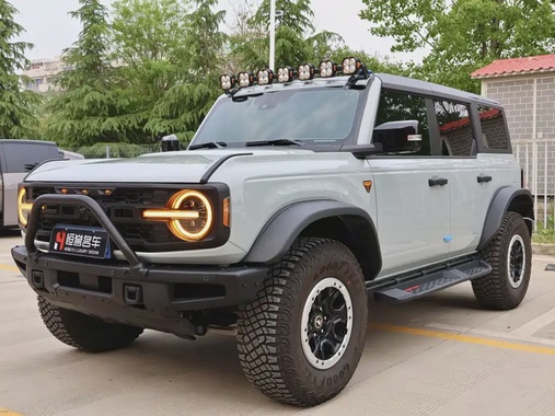 Ford Bronco 2025
