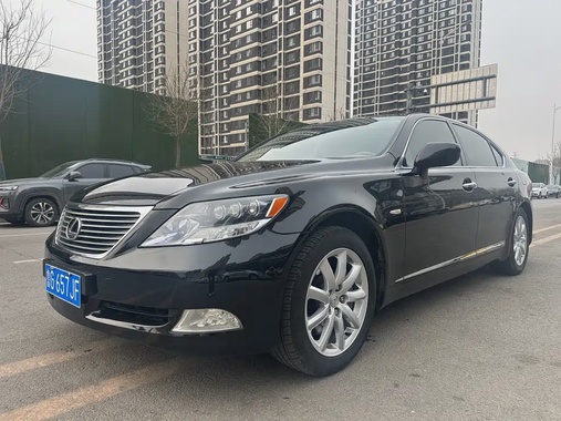 Lexus LS 2008