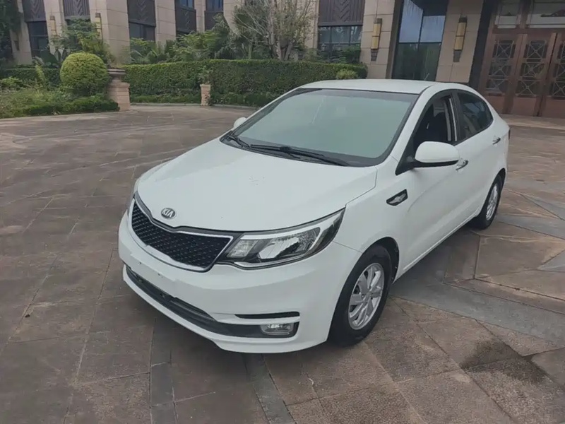 Kia K2