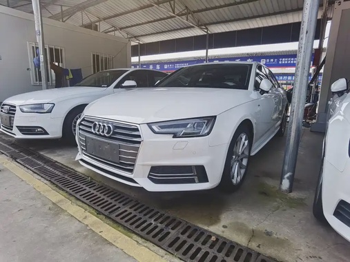 Audi A4 2018