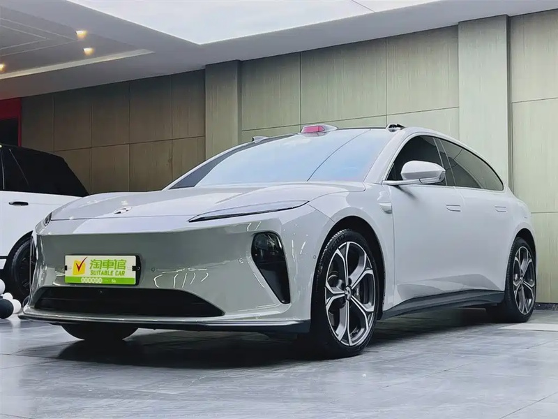 NIO ET5T