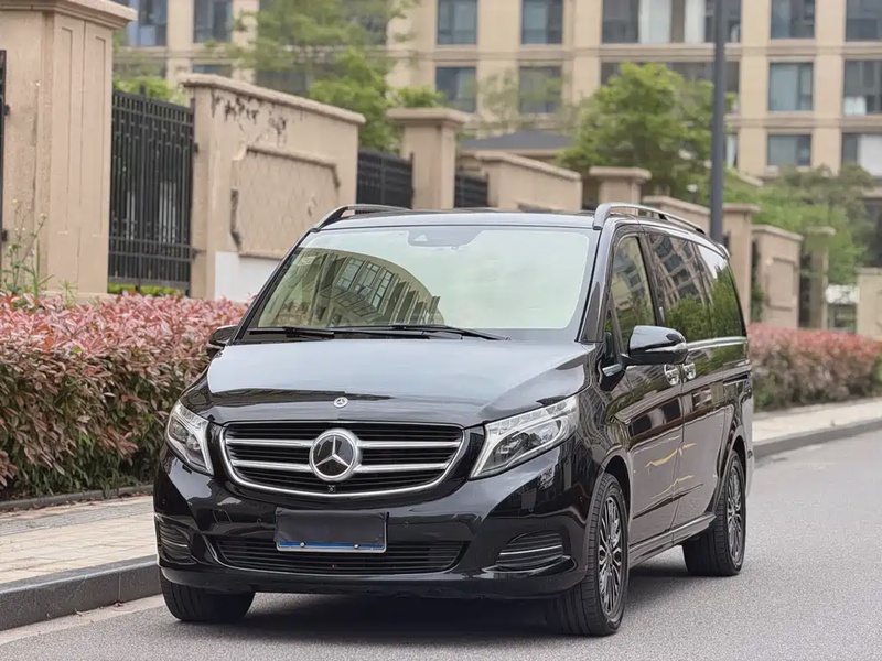 Mercedes-Benz V-Class