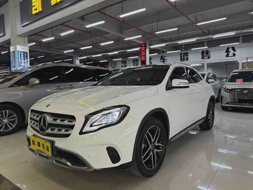 Mercedes-Benz GLA-Class 2018