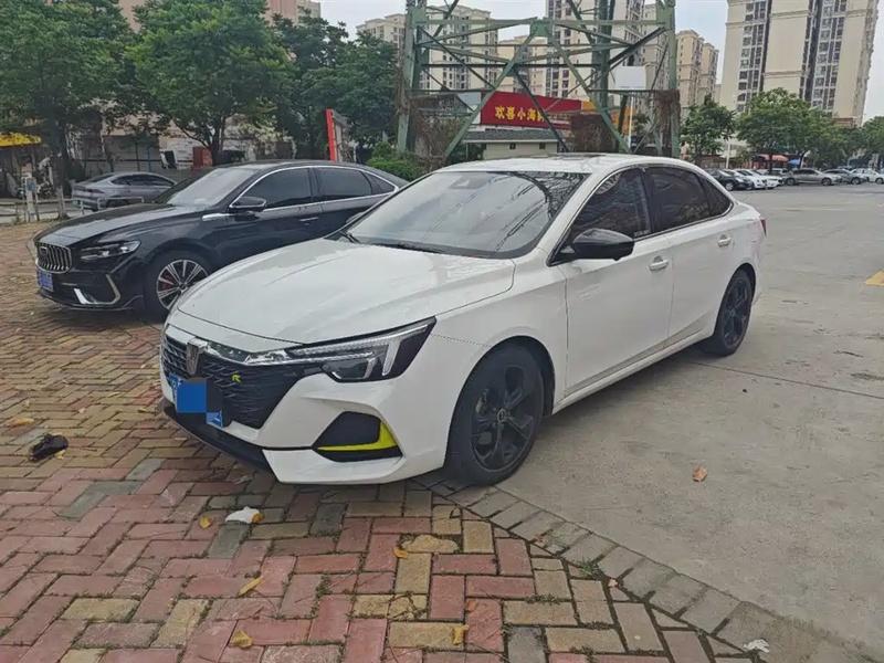 Roewe i6