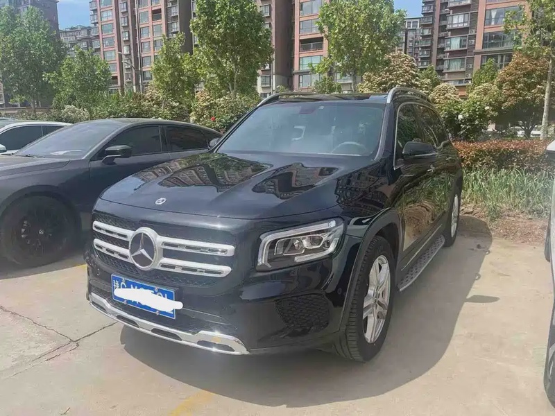 Mercedes-Benz GLB-Class