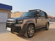 Land Rover Defender 2024