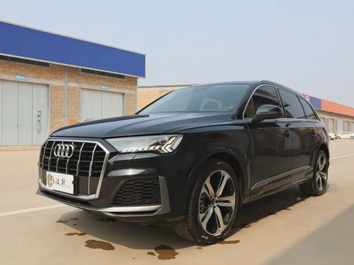Audi Q7 2021