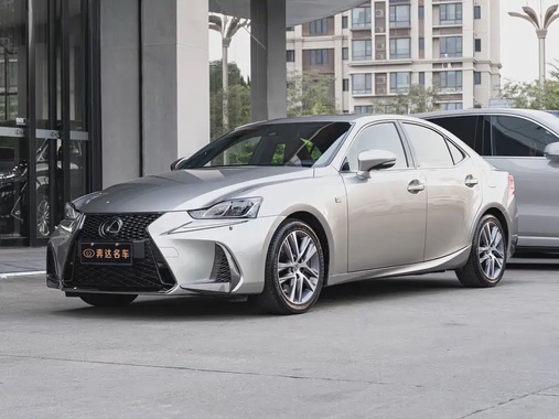 Lexus IS 2018