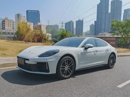 Porsche Panamera 2024