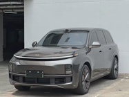 Li Auto L9 2025