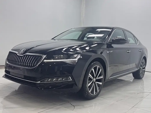 Skoda Superb 2023