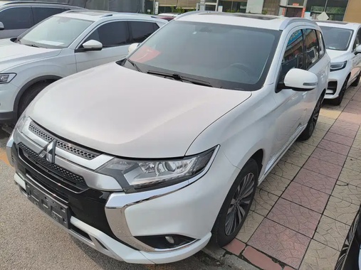 Mitsubishi Outlander 2022