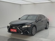 Lexus ES 2023
