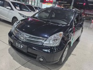 Nissan Livina 2012